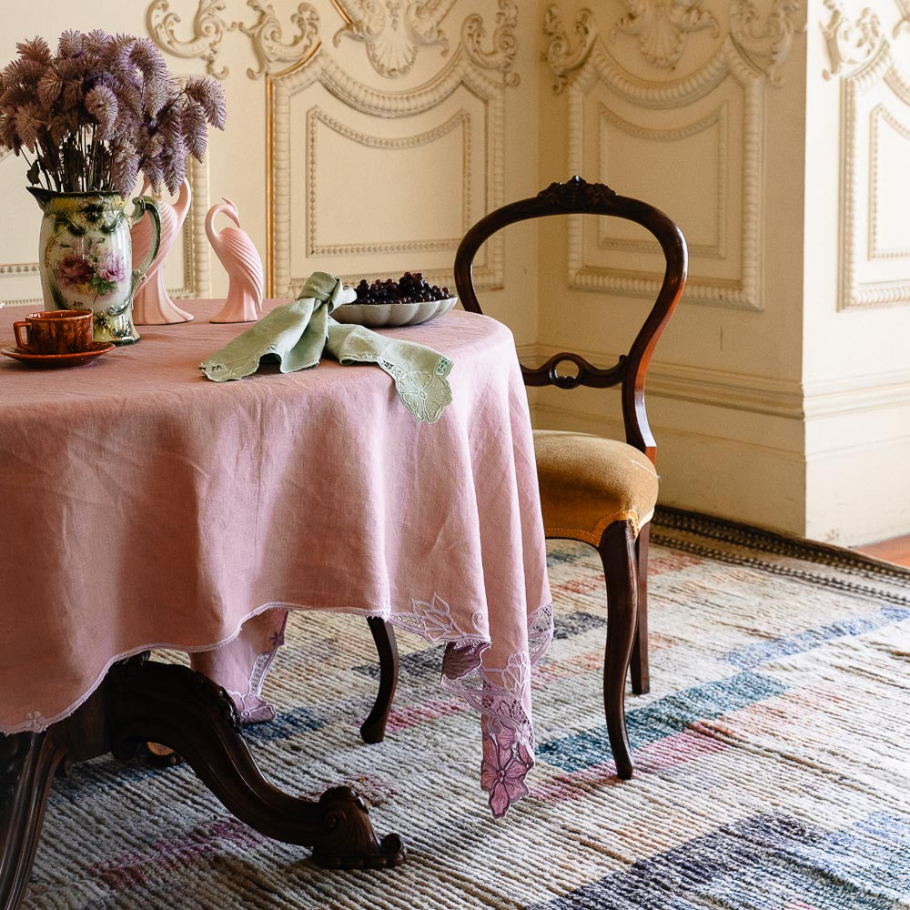 Gypsy Sara Table Cloth Large Violet